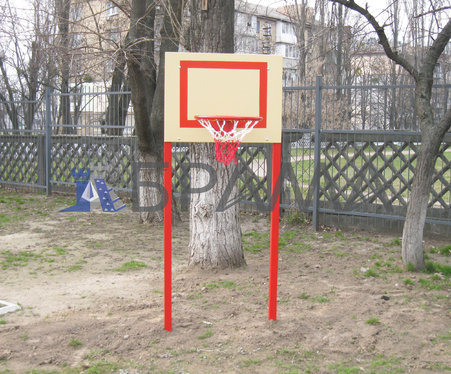 Детское баскетбольное кольцо со щитом на стойках