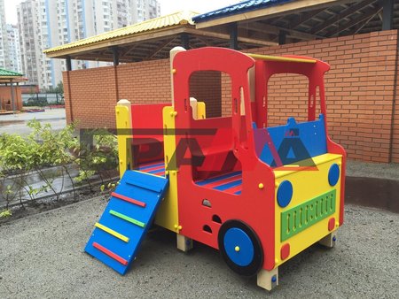 Детский игровой автомобиль 